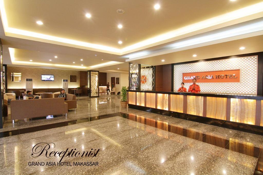 Grand Asia Hotel Makassar Exteriör bild